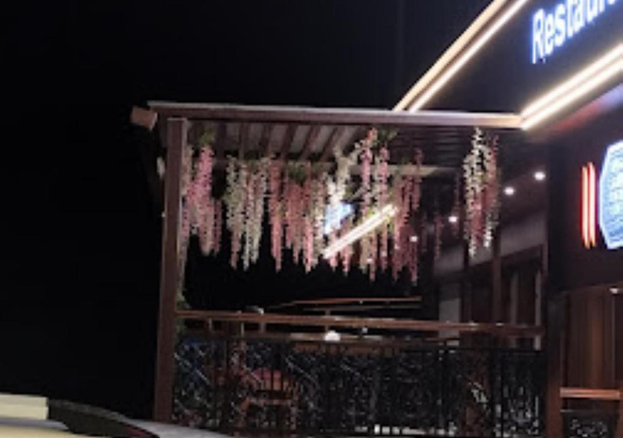 Hotel Rajwada Kapurhol Kapurwahal Zewnętrze zdjęcie